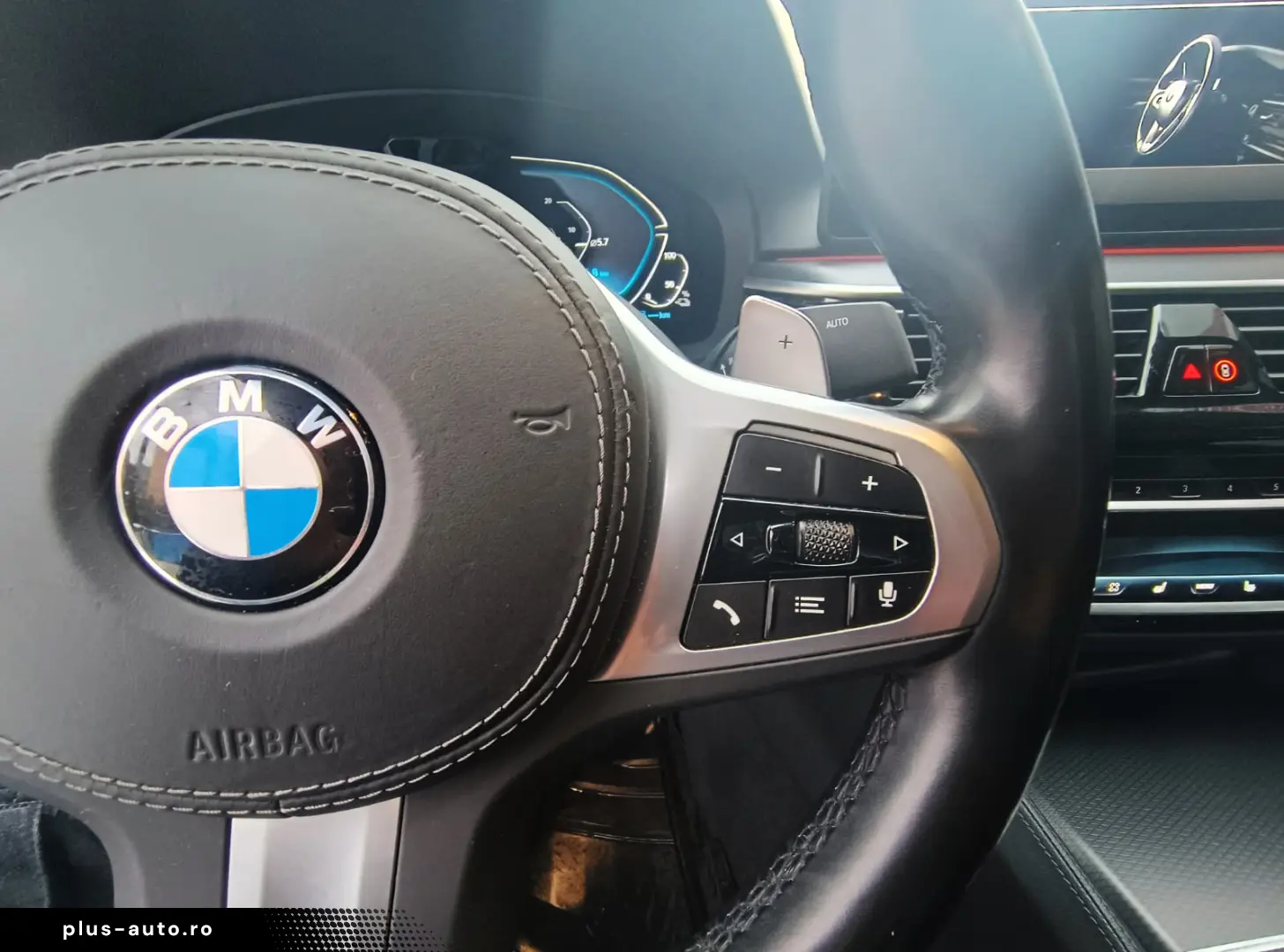 BMW 530e xDrive M-Sport Steptronic