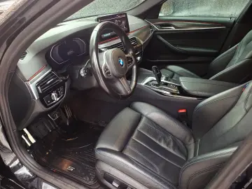 BMW 530e xDrive M-Sport Steptronic