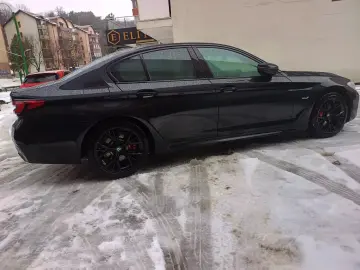 BMW 530e xDrive M-Sport Steptronic