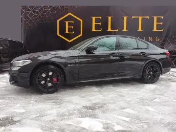 BMW 530e xDrive M-Sport Steptronic