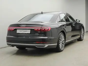 AUDI A8 50 TDI Q STADHZG PANO AHK HD-MATRIX B&O