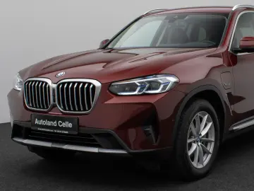 BMW X3 xD30e Laser 360  HUD DAB HiFi Komfort Sport