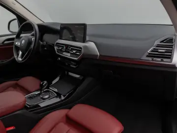 BMW X3 xD30e Laser 360  HUD DAB HiFi Komfort Sport