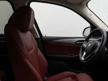 BMW X3 xD30e Laser 360  HUD DAB HiFi Komfort Sport