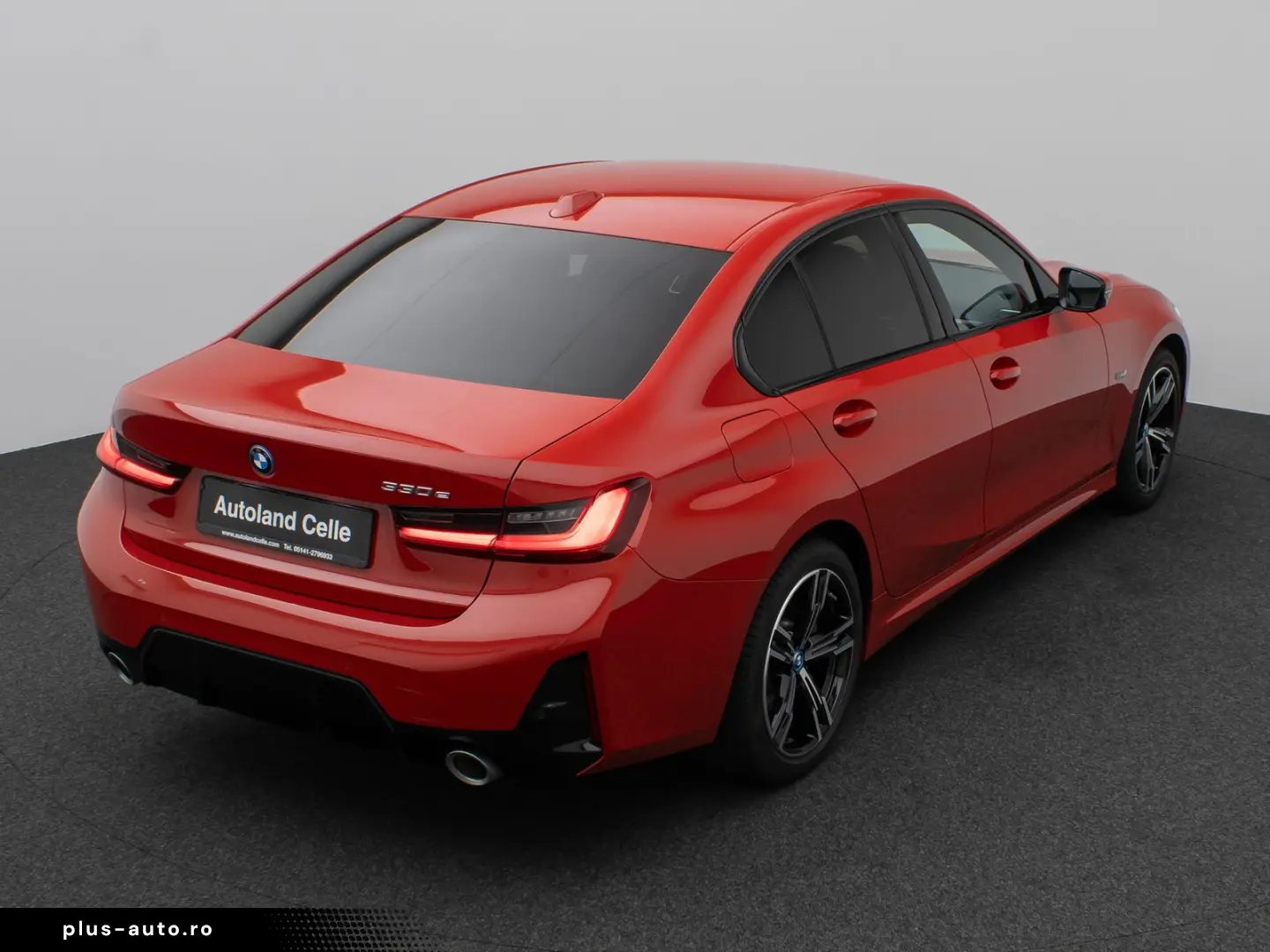 BMW 330e M Sport HUD DAB PDC Geschwindigkeitsreg