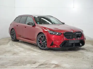 BMW M5 Touring PANO AHK B&W DA-Prof 360  0 5%