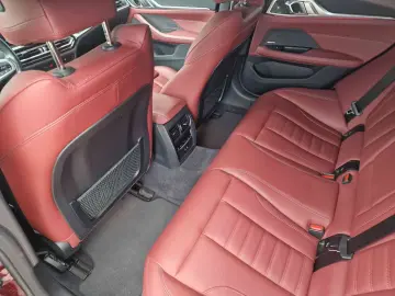 BMW i4 M50  DAB LED RFK el. Sitze Klimaaut.