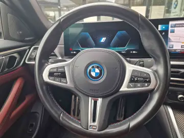 BMW i4 M50  DAB LED RFK el. Sitze Klimaaut.