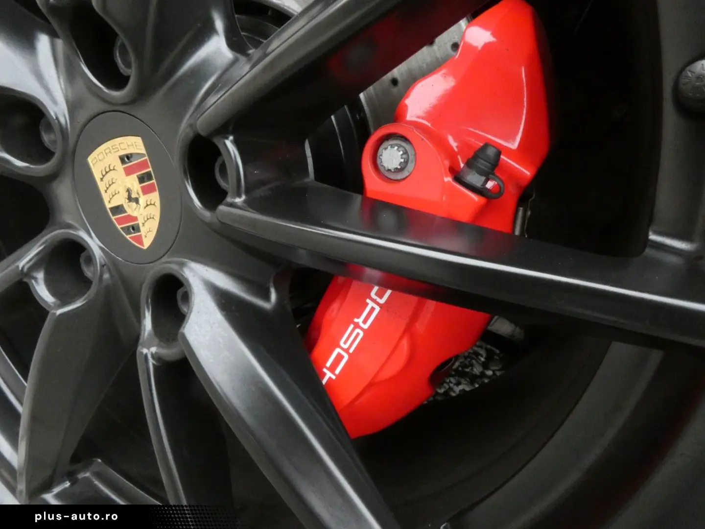 PORSCHE 992 Carrera S SportChrono BOSE KAM. PANO KEYLESS