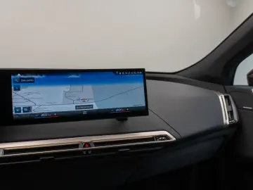 BMW iX xD40 360  DAB H K ACC Komfort Sport 22Zoll