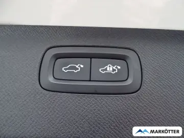 VOLVO XC90 Plus Dark Recharge Plug-In Hybrid AWD 7-Sit