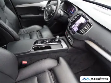 VOLVO XC90 Plus Dark Recharge Plug-In Hybrid AWD 7-Sit