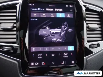 VOLVO XC90 Plus Dark Recharge Plug-In Hybrid AWD 7-Sit