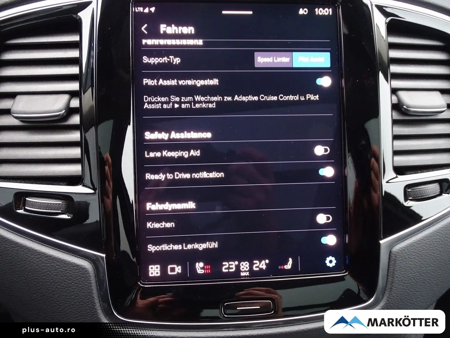 VOLVO XC90 Plus Dark Recharge Plug-In Hybrid AWD 7-Sit