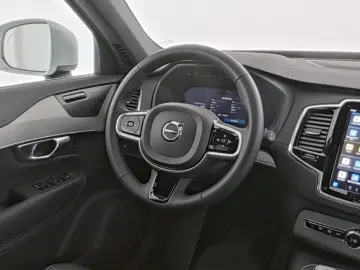 VOLVO XC90 B5 AWD Plus Bright PLUS BRIGHT LICHTPAK 360