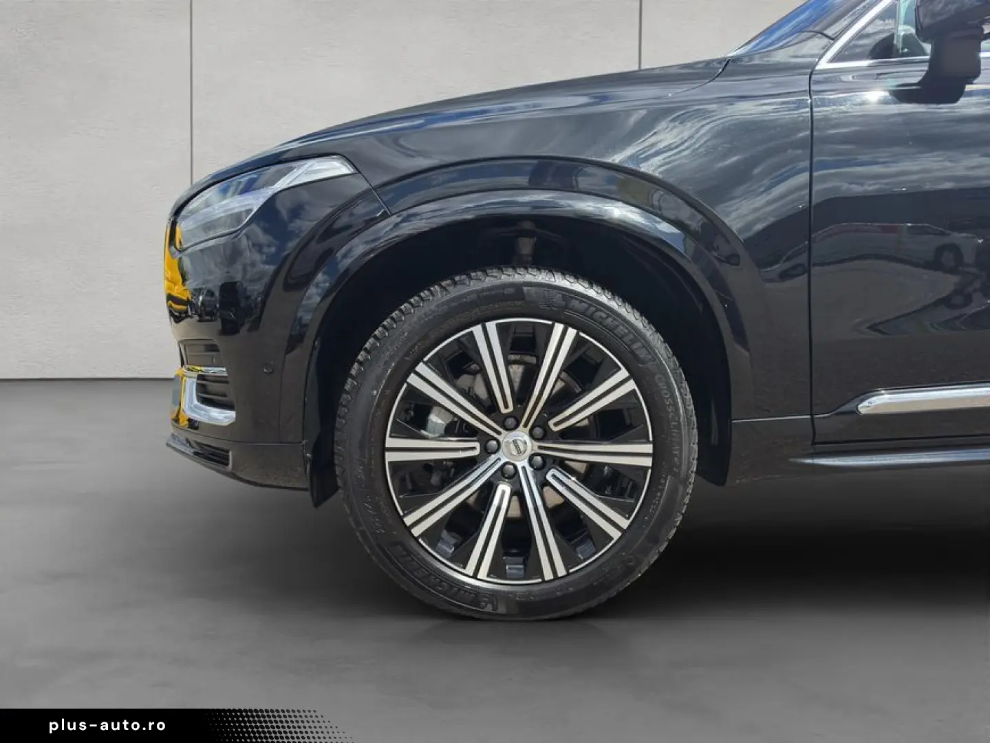 VOLVO XC90 B5 AWD Plus-Bright 7S Glasd Standh 360  AHK