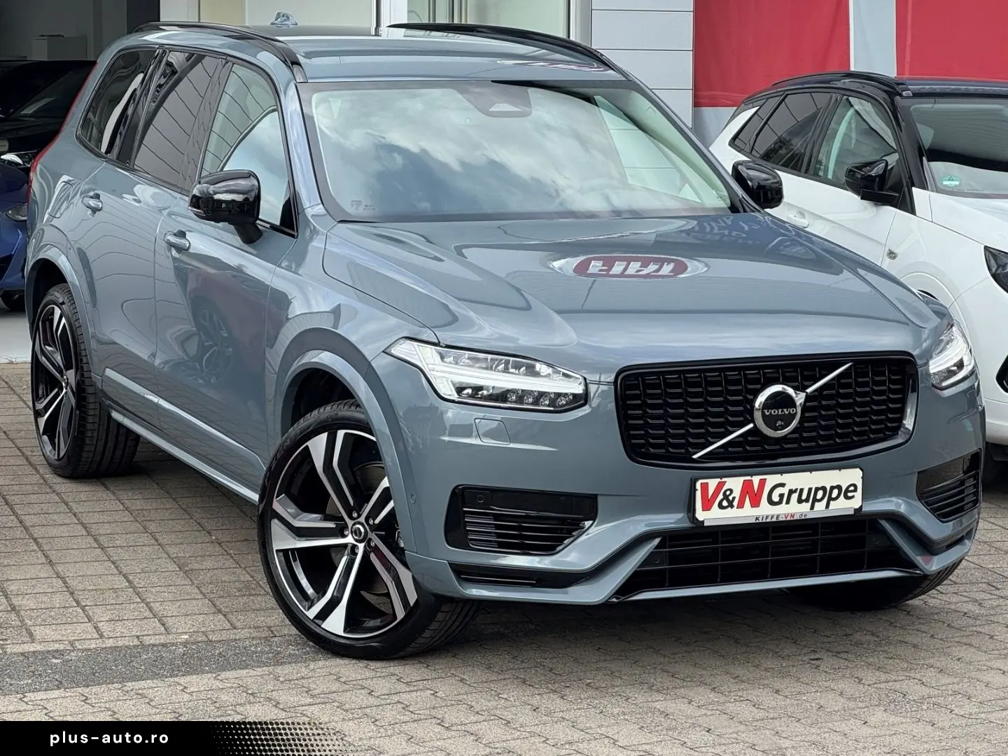 VOLVO XC90 T8 Dark 22-Zoll Sitzlüftung StandHZ H&K