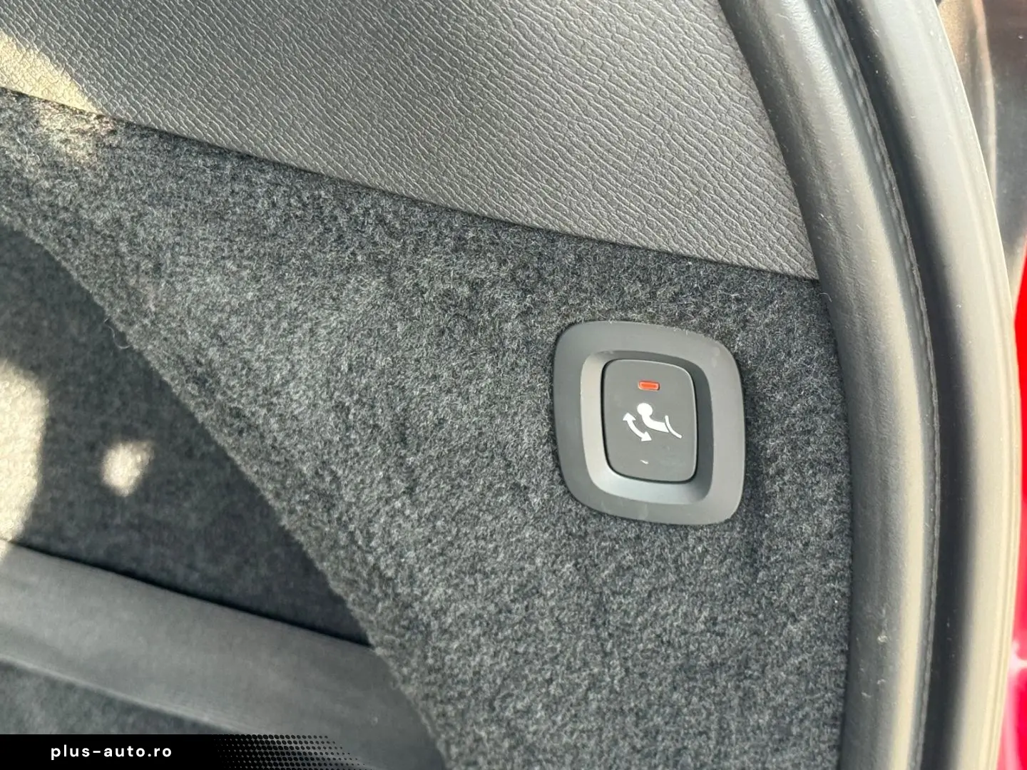 VOLVO XC90 T8 Dark 22-Zoll Sitzlüftung StandHZ H&K