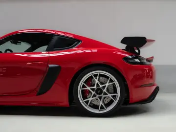 PORSCHE 718 Cayman GT4 RS LED Lift Bose Leder erw. XPEL