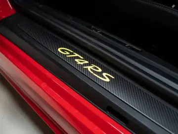 PORSCHE 718 Cayman GT4 RS LED Lift Bose Leder erw. XPEL