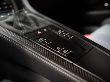 PORSCHE 718 Cayman GT4 RS LED Lift Bose Leder erw. XPEL