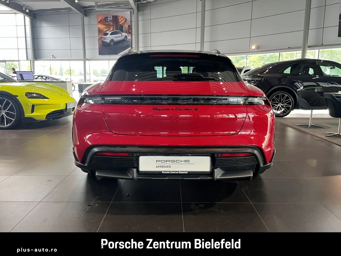 PORSCHE Taycan Turbo S Cross Turismo Karminrot BOSE LED