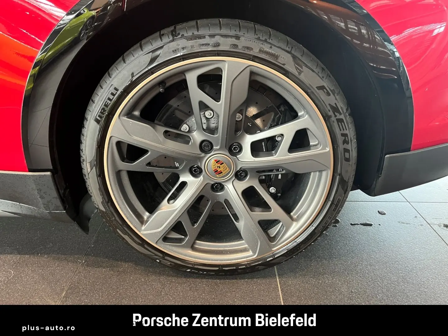 PORSCHE Taycan Turbo S Cross Turismo Karminrot BOSE LED