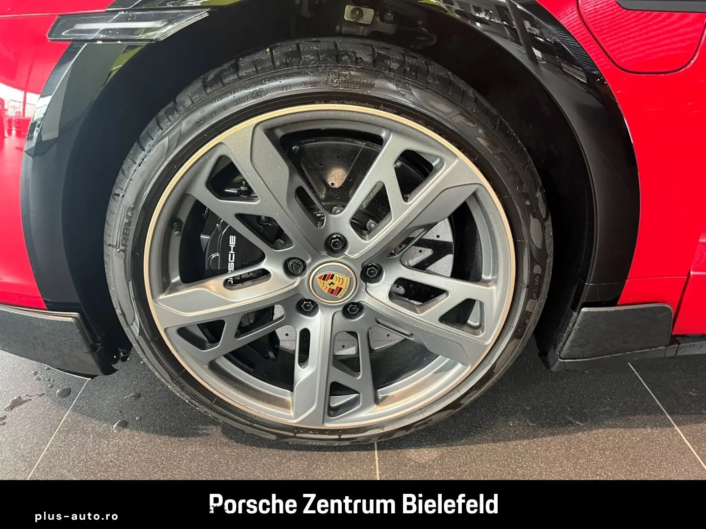 PORSCHE Taycan Turbo S Cross Turismo Karminrot BOSE LED