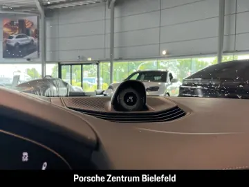 PORSCHE Taycan Turbo S Cross Turismo Karminrot BOSE LED