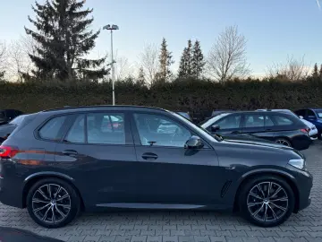 BMW X5 xDr 45 e M Sport Pano Head 360  Massage Msitz