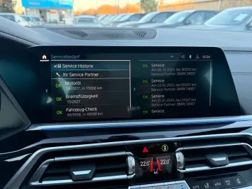 BMW X5 xDr 45 e M Sport Pano Head 360  Massage Msitz