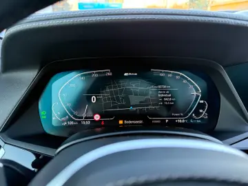 BMW X5 xDr 45 e M Sport Pano Head 360  Massage Msitz