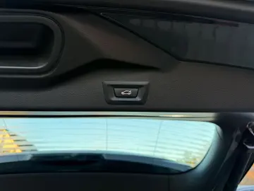 BMW X5 xDr 45 e M Sport Pano Head 360  Massage Msitz