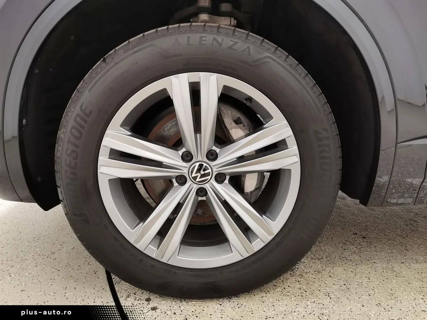 VW Touareg 3.0 V6 TDI R-Line 4Motion LED Navi AHK A