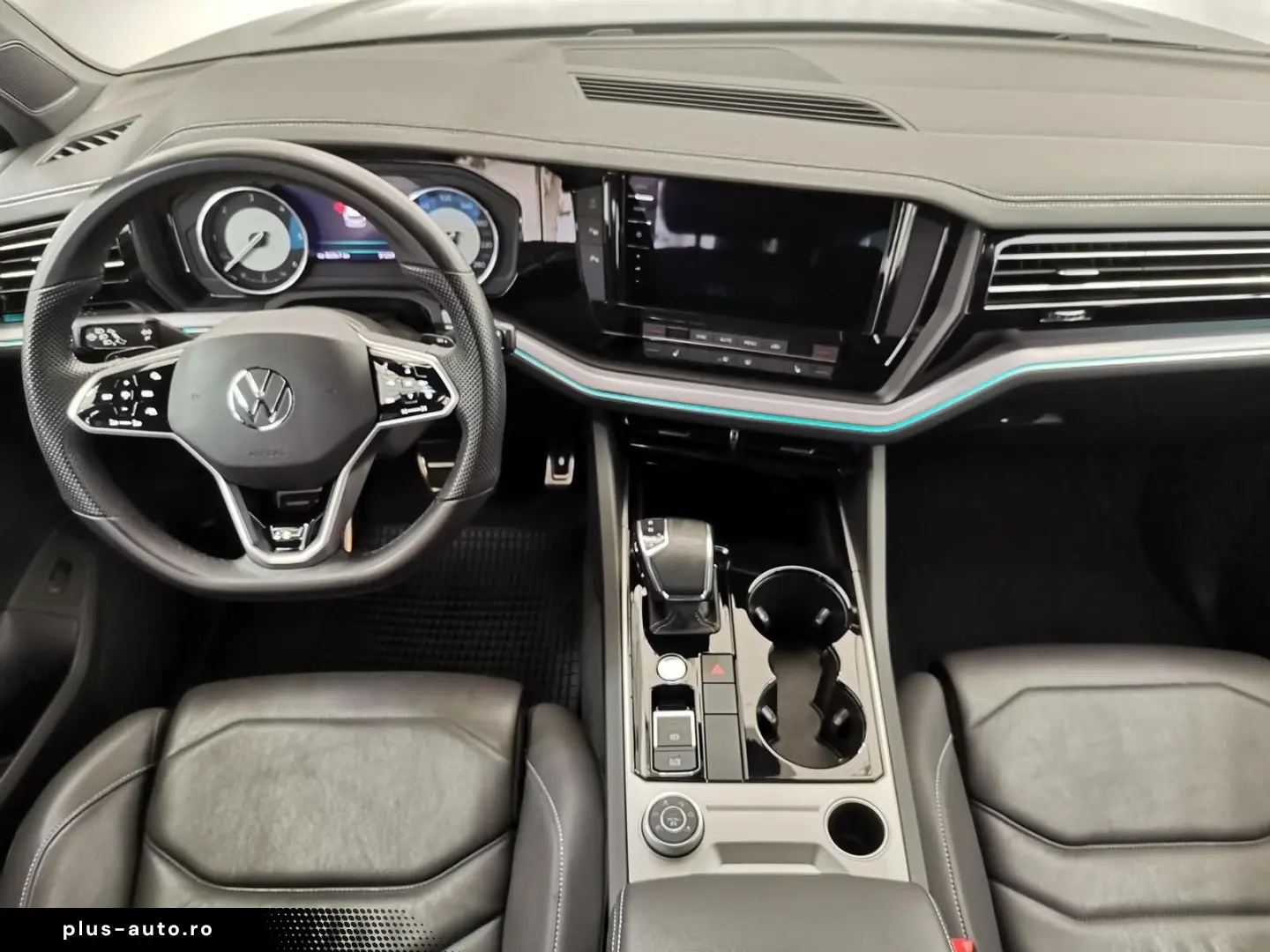 VW Touareg 3.0 V6 TDI R-Line 4Motion LED Navi AHK A