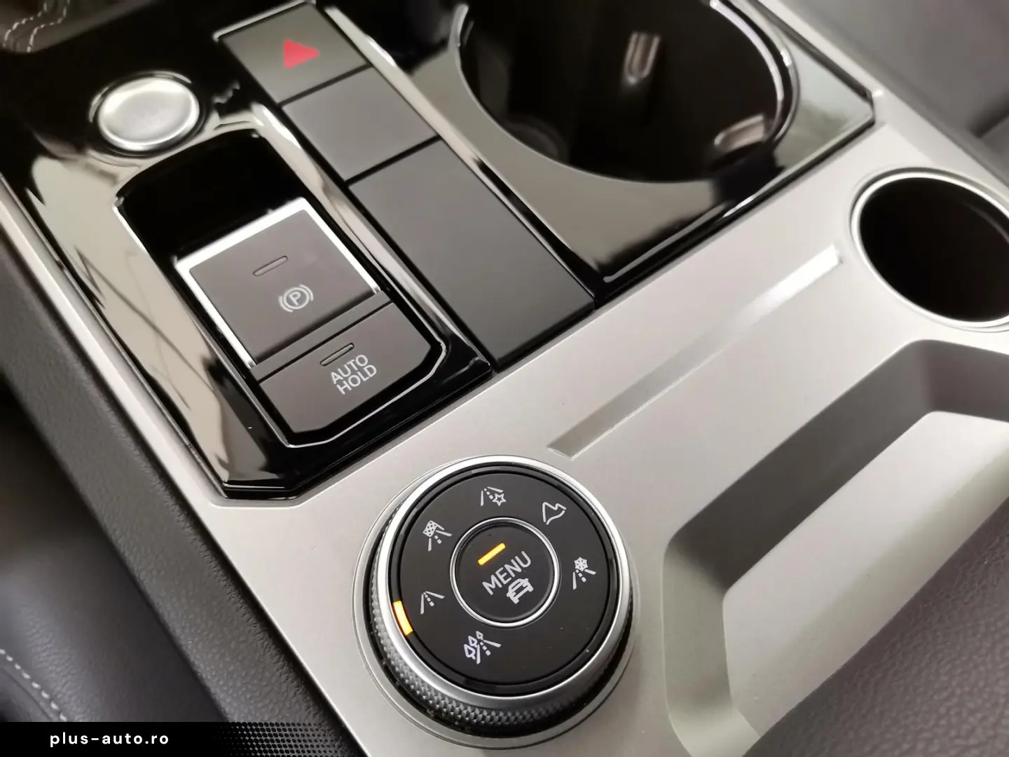 VW Touareg 3.0 V6 TDI R-Line 4Motion LED Navi AHK A