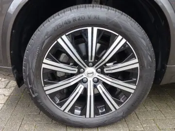 VOLVO XC90 Ultimate Bright B5 AWD Aut. 7-Si. PANO 360