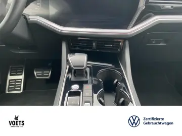 VW Touareg eHybrid 4Motion R MATRIX AHK PANO HUD