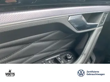 VW Touareg eHybrid 4Motion R MATRIX AHK PANO HUD