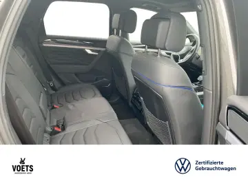 VW Touareg eHybrid 4Motion R MATRIX AHK PANO HUD