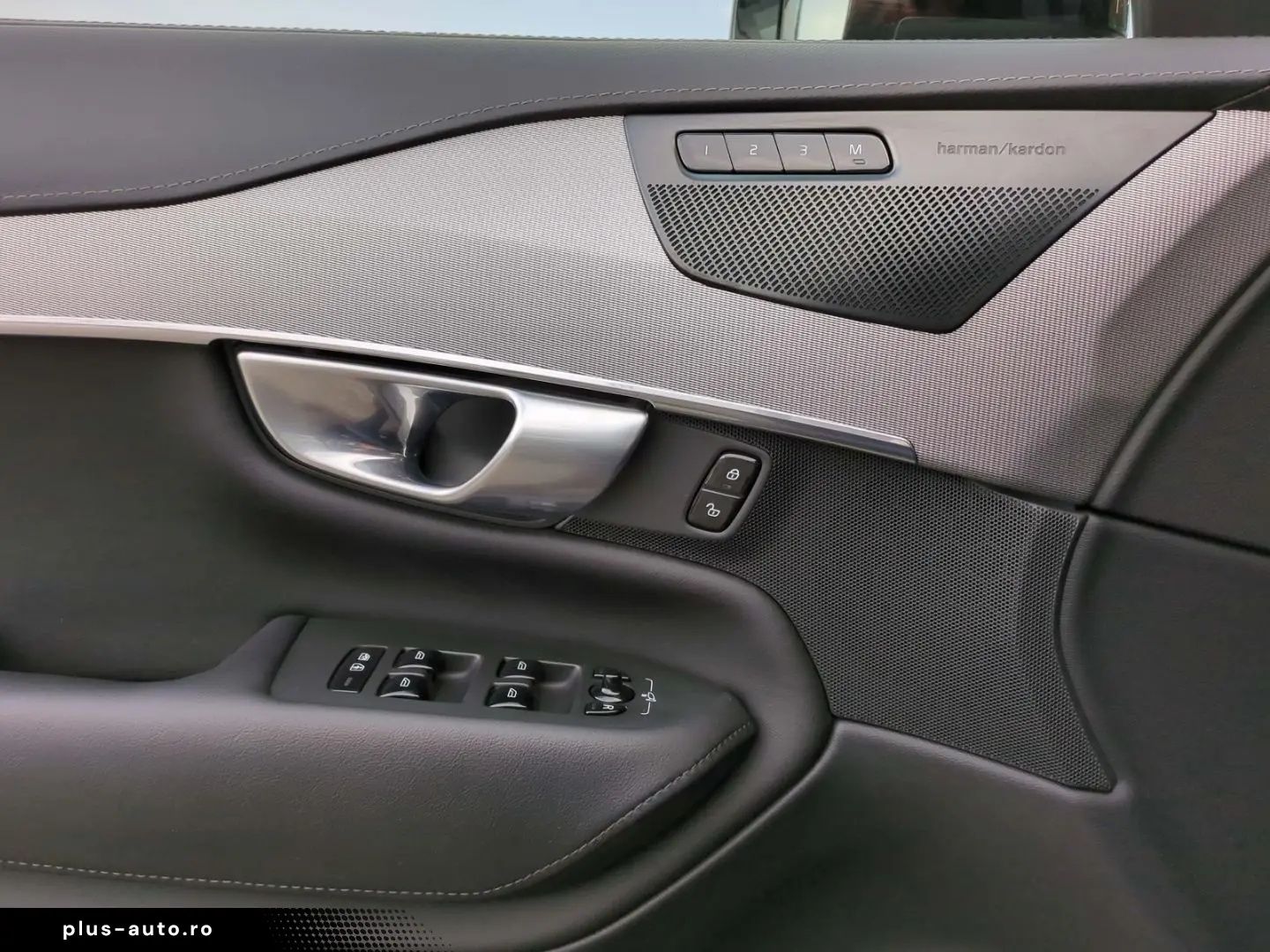 VOLVO XC90 Ultimate Dark AWD 7-Sitzer HUD StandHZG Dig