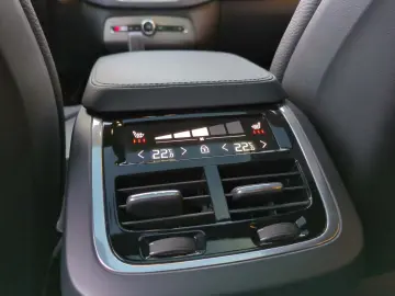 VOLVO XC90 Ultimate Dark AWD 7-Sitzer HUD StandHZG Dig