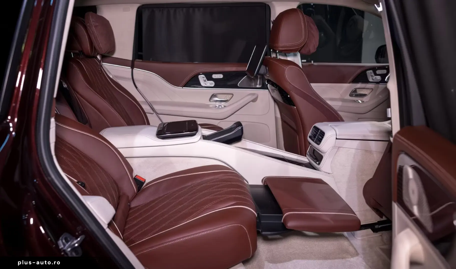 Mercedes-Benz GLS 600 MAYBACH   DUO TONE   CORP