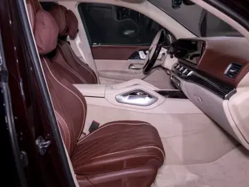 Mercedes-Benz GLS 600 MAYBACH   DUO TONE   CORP