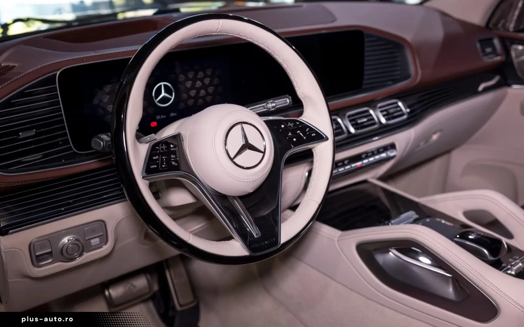 Mercedes-Benz GLS 600 MAYBACH   DUO TONE   CORP