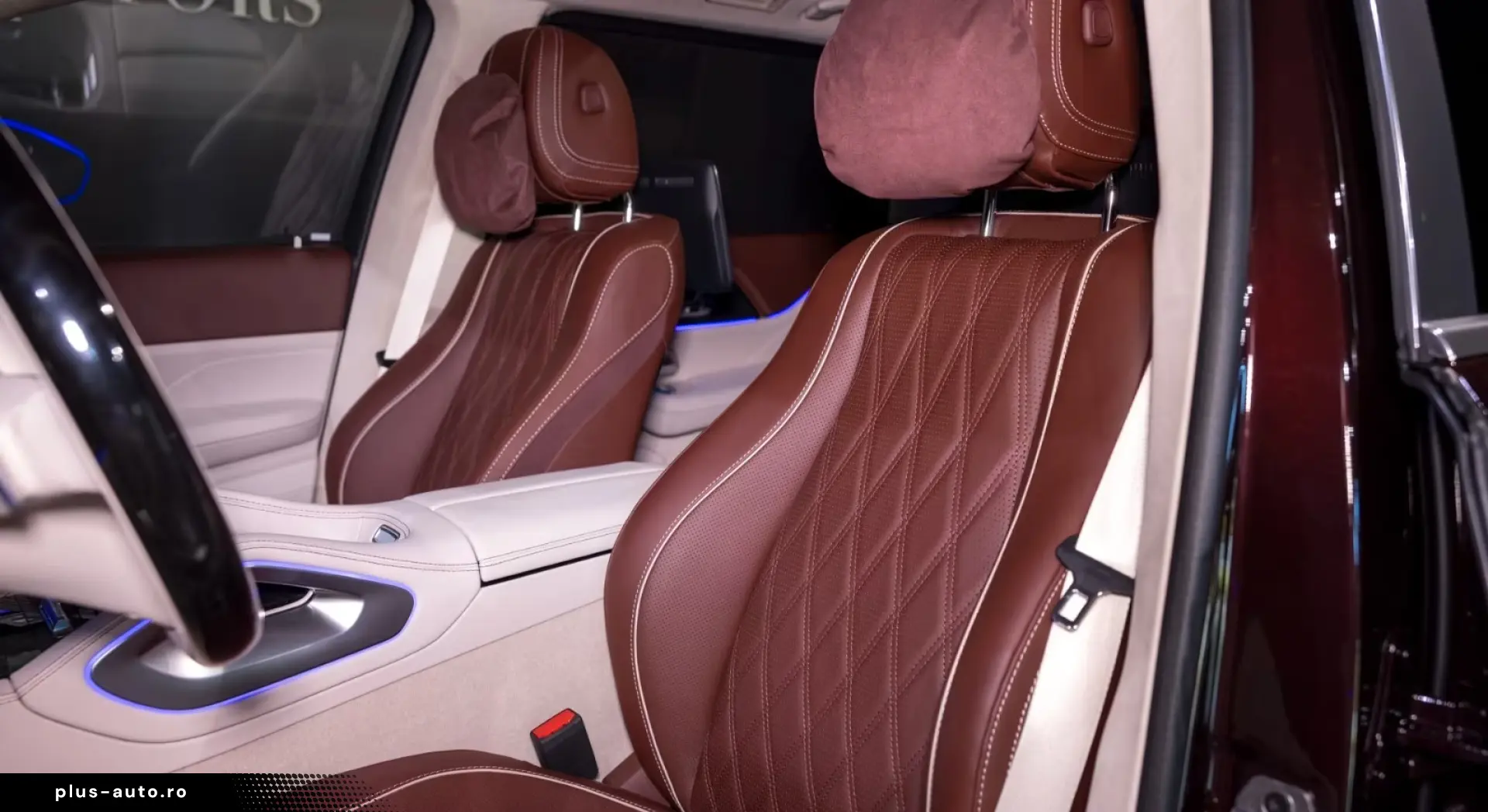 Mercedes-Benz GLS 600 MAYBACH   DUO TONE   CORP