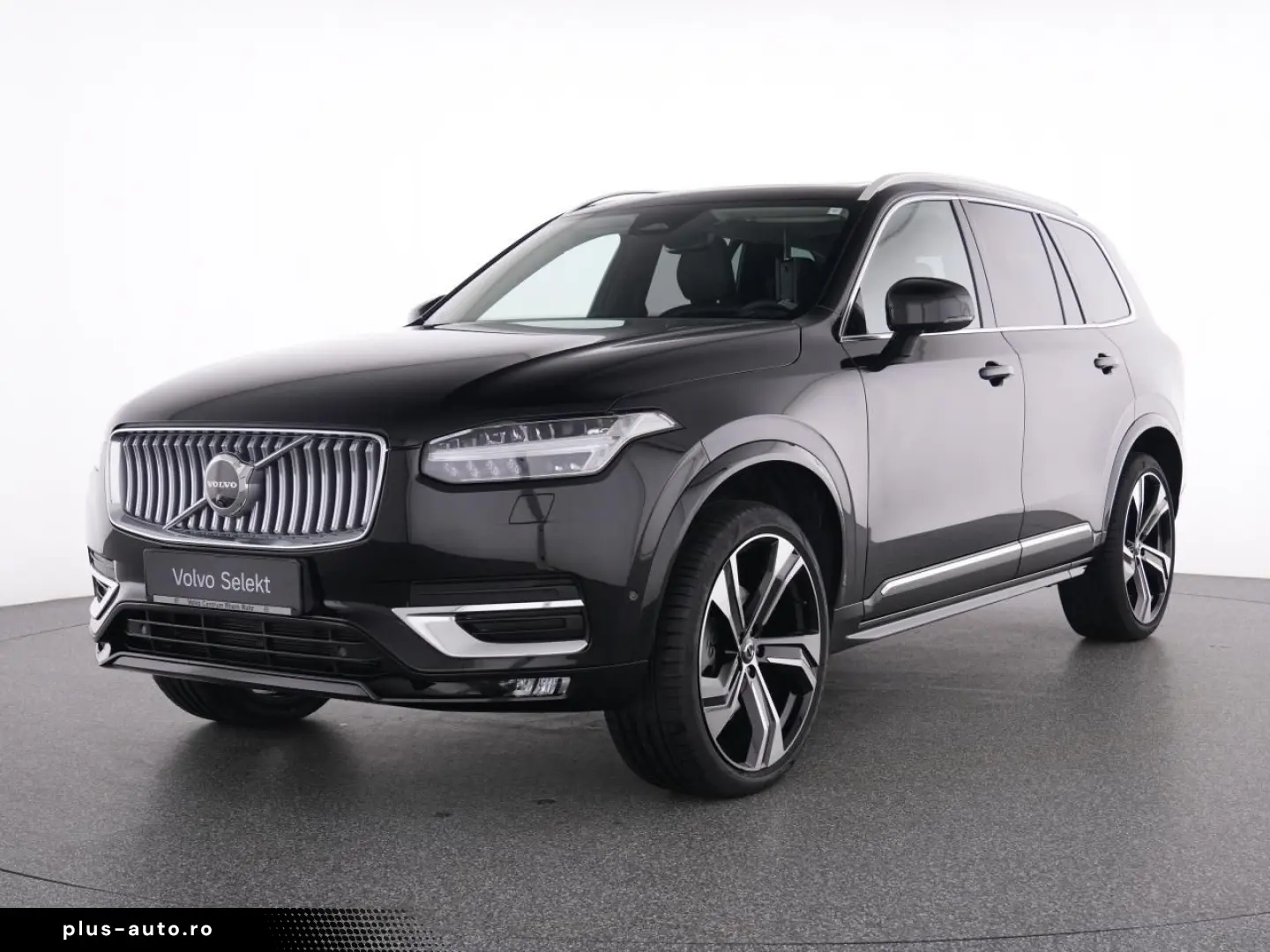 VOLVO XC90 B5 AWD UltimateBright BWSOUND MASSAGE 22