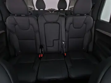 VOLVO XC90 B5 AWD UltimateBright BWSOUND MASSAGE 22