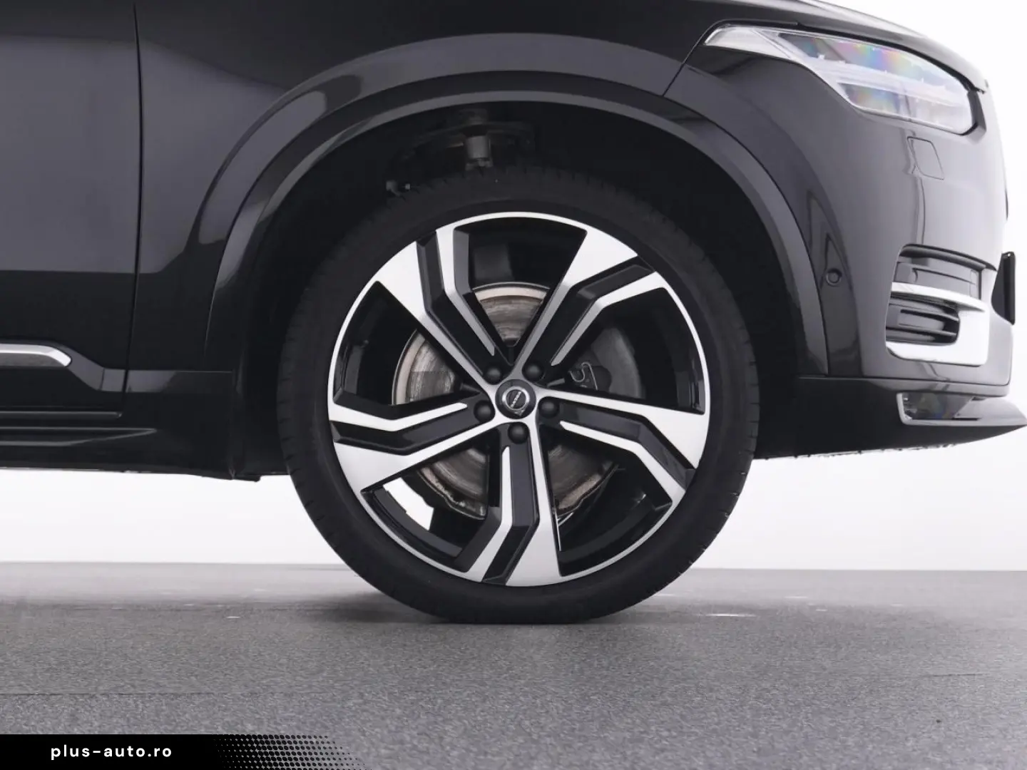 VOLVO XC90 B5 AWD UltimateBright BWSOUND MASSAGE 22