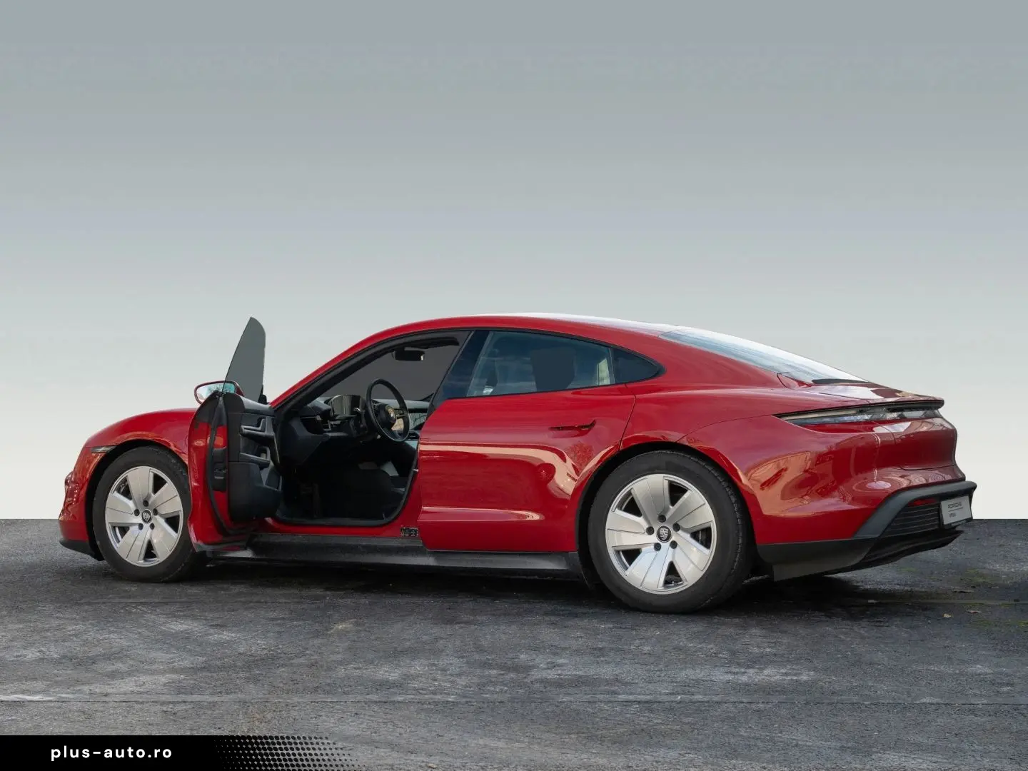 PORSCHE Taycan Performancebatterie Plus Surround View